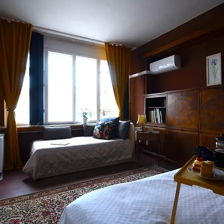 Waterfront River Side Roof - Terrace With View * Prag