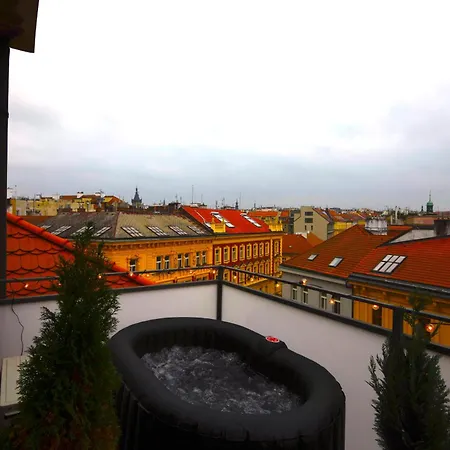 Waterfront River Side Roof - Terrace With View Appartamento