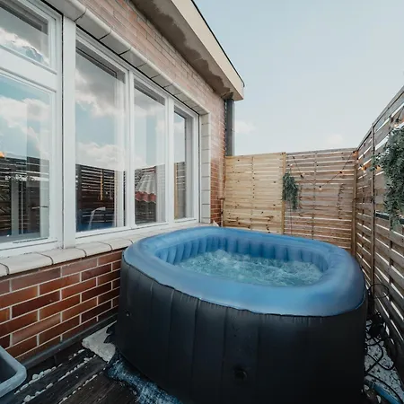 Waterfront River Side Roof - Terrace With View Apartmán *