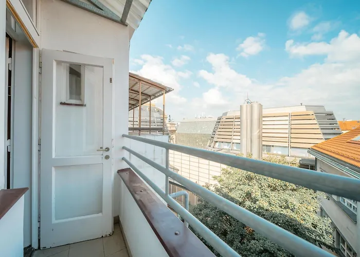 Waterfront River Side Roof - Terrace With View Prága