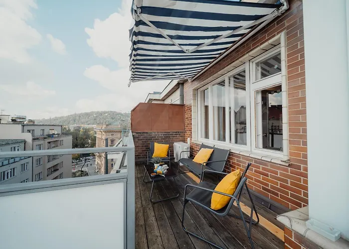 Waterfront River Side Roof - Terrace With View