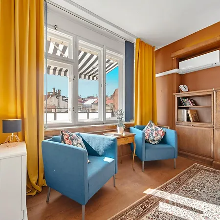 Waterfront River Side Roof - Terrace With View Apartman